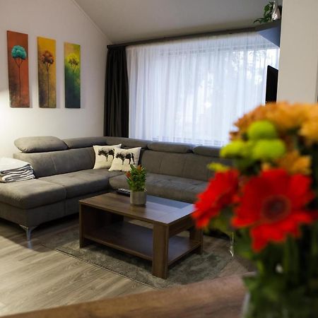 Kikelet Apartman Leilighet Szombathely Eksteriør bilde