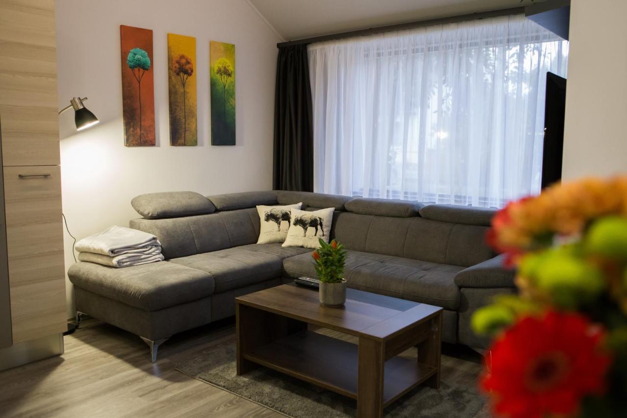 Kikelet Apartman Leilighet Szombathely Eksteriør bilde